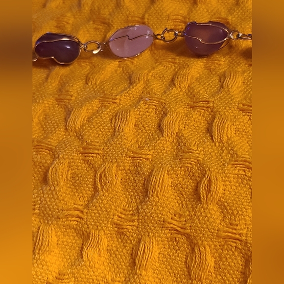 GOLDEN WIRES ENCASE MULTI GEMSTONES! - Picture 8 of 8